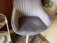 74c3ab78-de77-42e1-a04f-6c314db40b2f