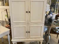 b4cc8cc4-7653-42e1-99e7-326942033c8d