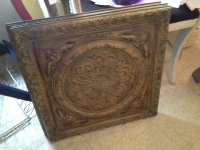 Tin wall hanging