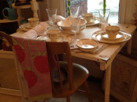 folding table