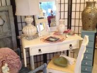 Drop Leaf Table / Desk / Vanity