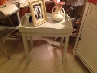 Small Green Tray Table