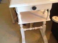 Fun spindle leg side table