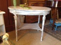 Shabby Chic White table