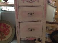 Shabby chic pink and white table