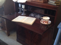 Mahog Desk