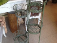Plant stand