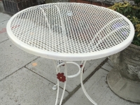 Vintage metal table !
