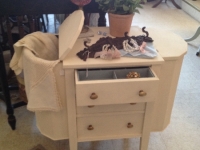 Martha Washington table