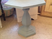 Little blue vintage pedestal