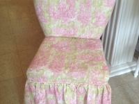 Small upholtered Chair