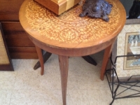Table/Music box