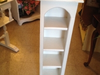 Sweet little white shelf