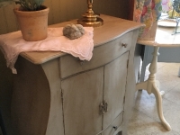 Great cabinet - sweet !!!