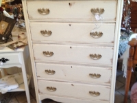 Vintage shabby chic 5 drawer bureau