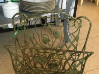 Magazine rack