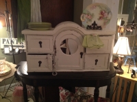 Shabby Chic white architectural piece