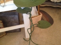 Lily pad bird bath