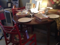 drop-leaf-dining-table