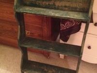 green-shelf