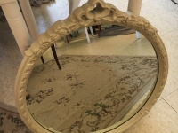 Round mirror