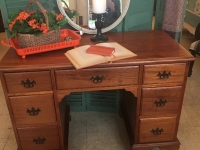Great vintage knee hole desk