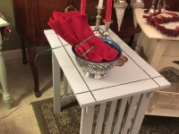 Fun side table with slats