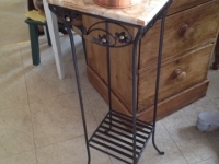 plant-stand-black