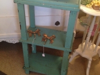 shabby-chic-shelf