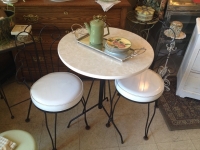 vintage-bistro-set