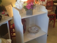 vintage-white-shelf