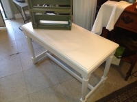 white-piano-bench